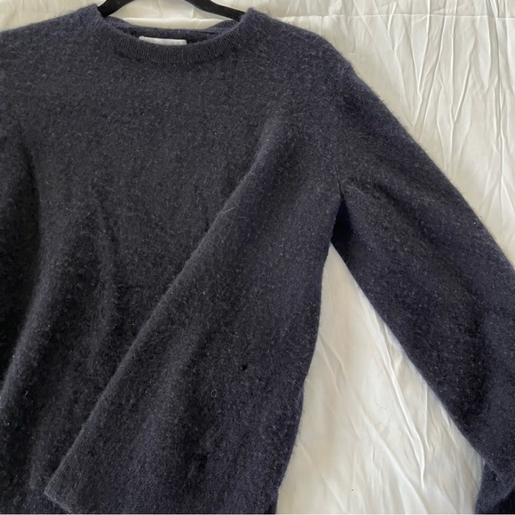 Everlane Cashmere Sweater - READ DESCRIPTION - Picture 2 of 6